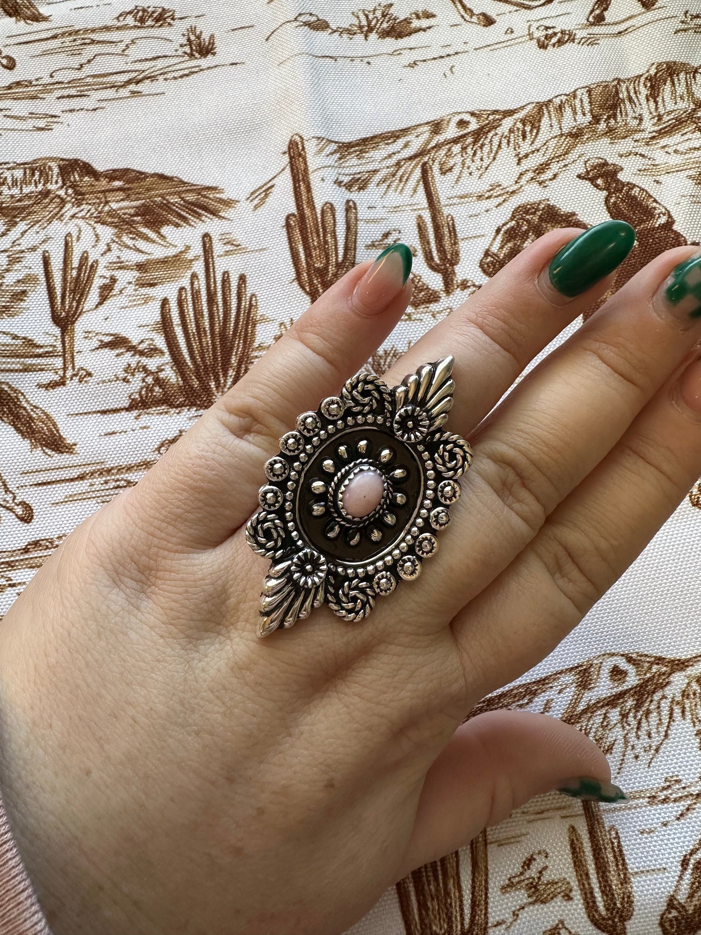 NFR COLLECTION Handmade Pink Conch & Sterling Silver Adjustable Ring Signed Nizhoni