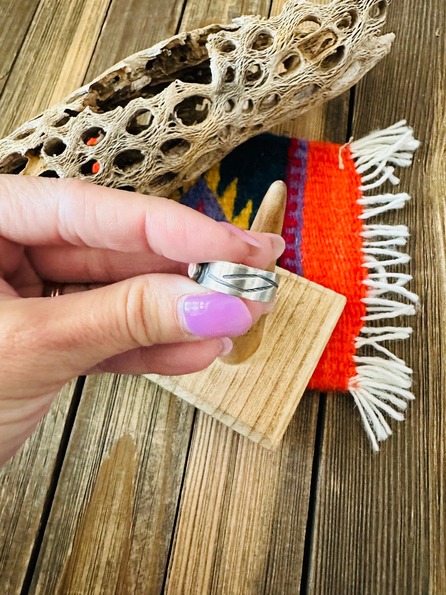 Navajo Sterling Silver and Queen Pink Conch Shell Band Ring