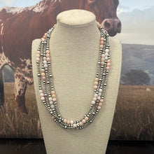 Load image into Gallery viewer, Navajo Pink Conch &amp; Sterling Silver Beaded Necklace 20”