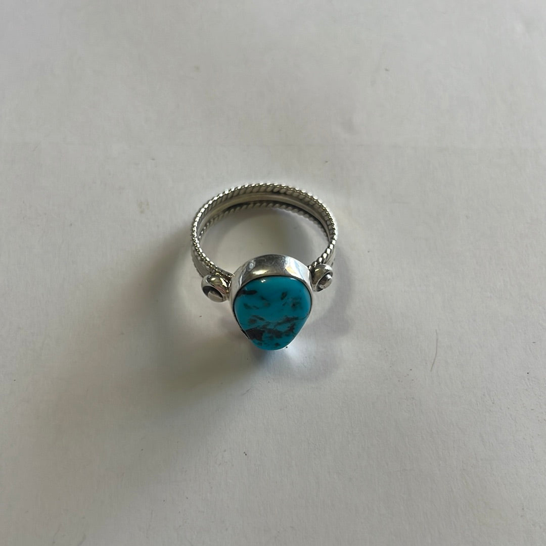 Navajo Sterling Silver Single Stone Turquoise Ring