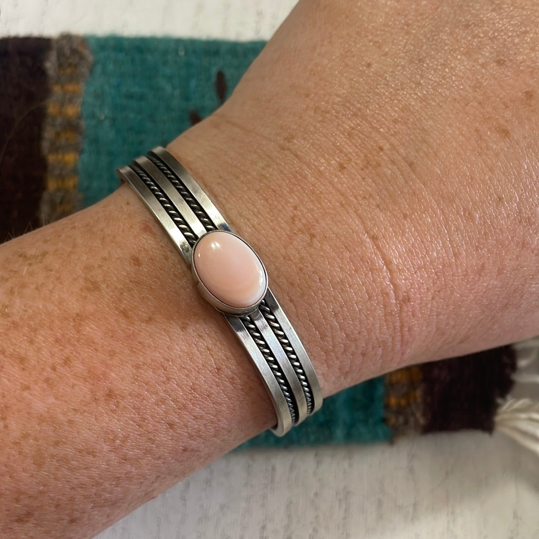 Navajo Pink Conch & Sterling Silver Adjustable Oval Cuff Bracelet Signed Tahe