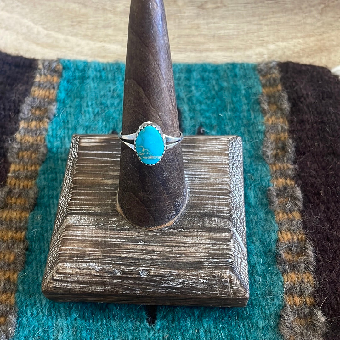 Navajo Single Stone Turquoise Sterling Silver Ring