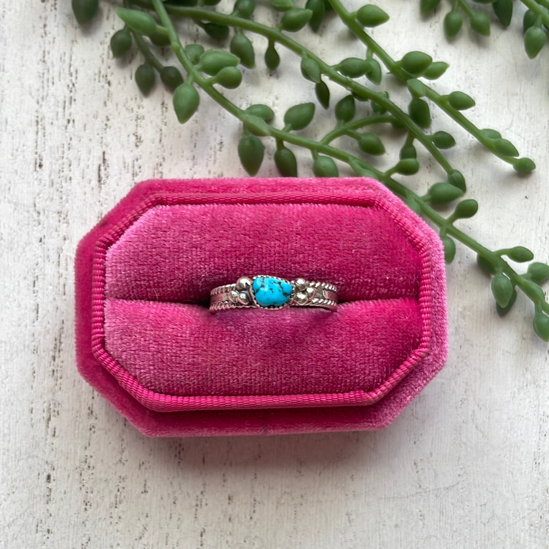 Navajo Sterling Silver Single Stone Turquoise Ring