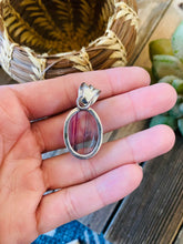 Load image into Gallery viewer, Rainbow Quartz And Sterling Silver Pendant