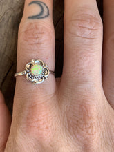Load image into Gallery viewer, Zuni Sterling Silver &amp; Opal Flower Ring