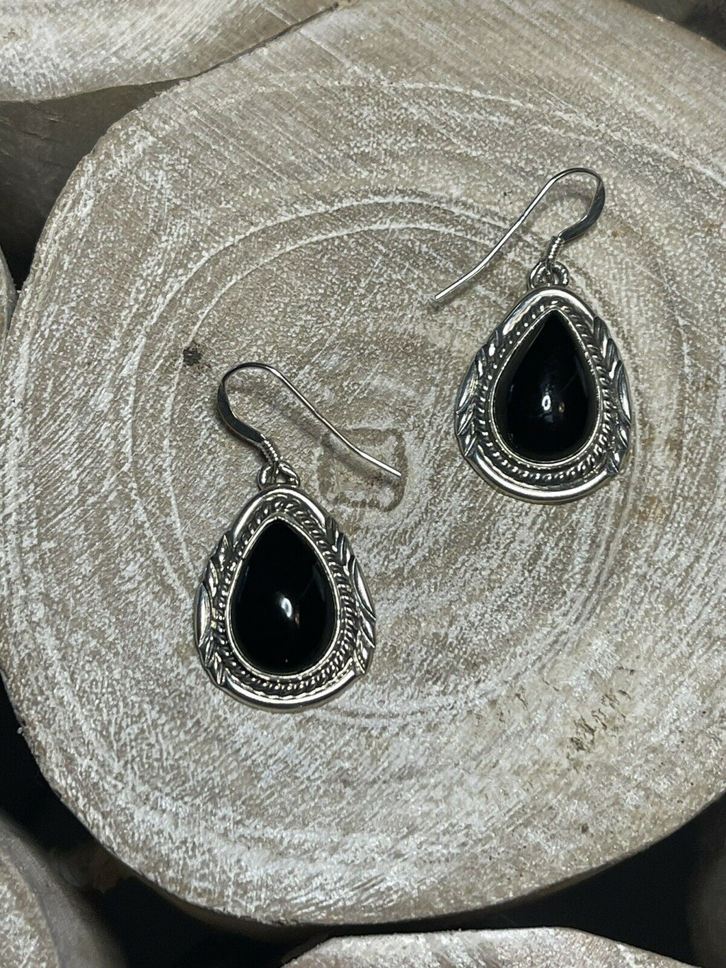 Beautiful Navajo Sterling Silver Black Onyx Teardrop Rope Dangle Earrings