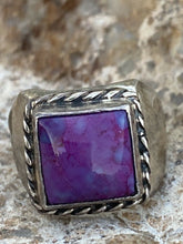Load image into Gallery viewer, Navajo Purple Spiny Oyster &amp; Sterling Silver Square Ring Signed &amp; Stamped