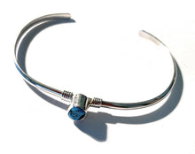 Load image into Gallery viewer, Navajo Kingman Turquoise &amp; Sterling Silver Petite cuff Bracelet
