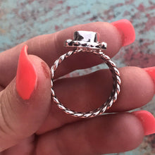 Load image into Gallery viewer, Navajo Sterling Silver Natural Red Coral Ring