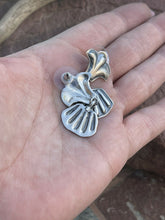 Load image into Gallery viewer, Navajo Sterling Silver Hand Stamped Fleur De Lis Dangle Earrings