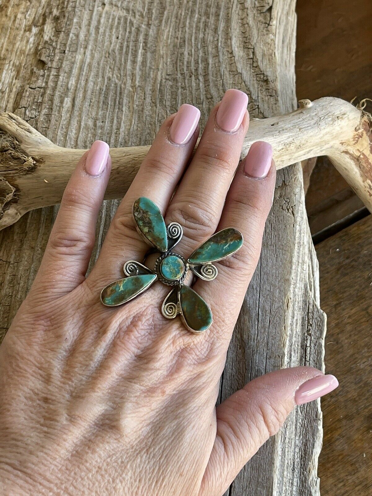 Sterling Silver & Royston Turquoise Scroll Petal Ring Size 8. Signed