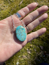 Load image into Gallery viewer, Navajo Kingman Turquoise &amp; Sterling Silver Oval Necklace