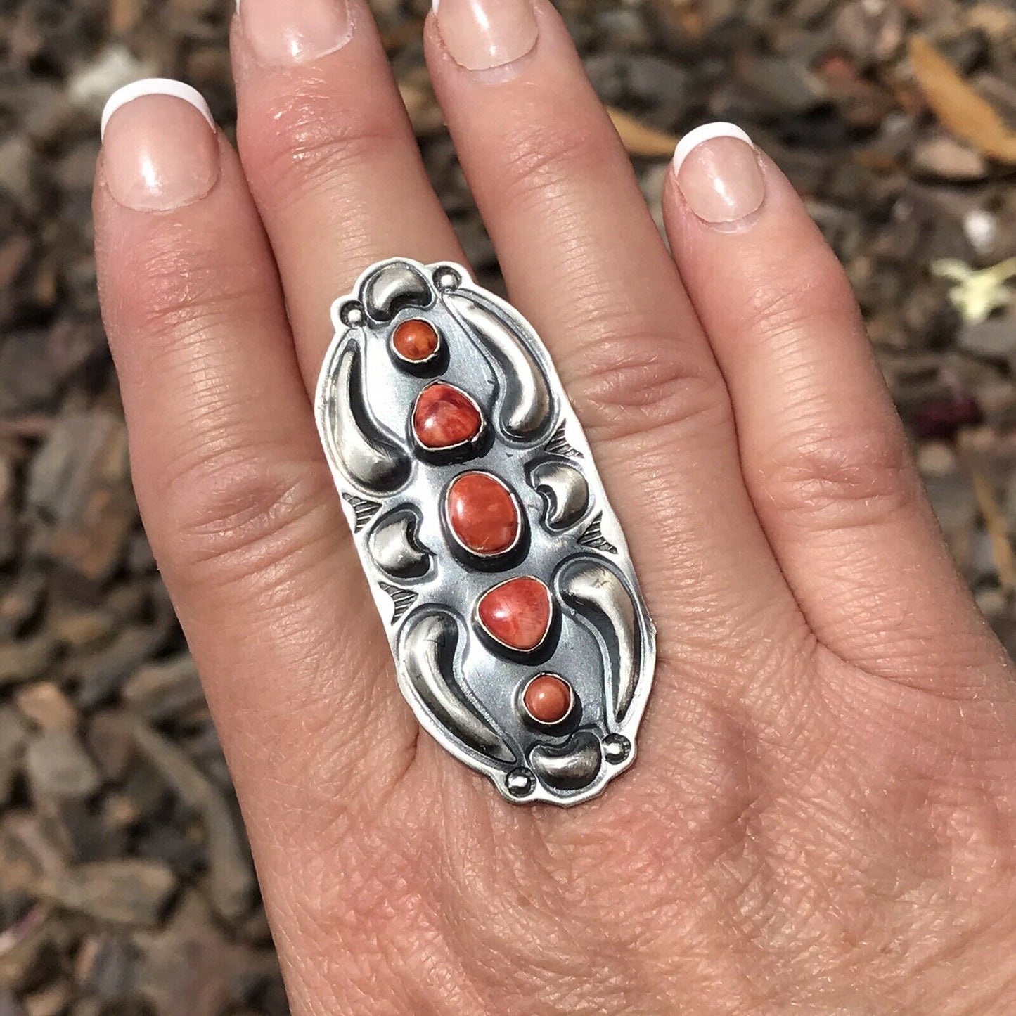 Navajo Sterling Silver Orange Spiny Oyster 5 Stone Ring