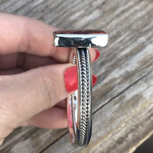 Load image into Gallery viewer, Navajo Floating Spiny Oyster Sterling Silver  Cuff Bracelet Stamped