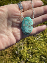 Load image into Gallery viewer, Navajo Kingman Turquoise &amp; Sterling Silver Oval Necklace