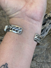 Load image into Gallery viewer, Stunning Navajo Sterling Purple Spiny Cuff Bracelet