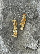 Load image into Gallery viewer, Navajo Sterling Silver Golden Quartz Chip Dangle Earrings