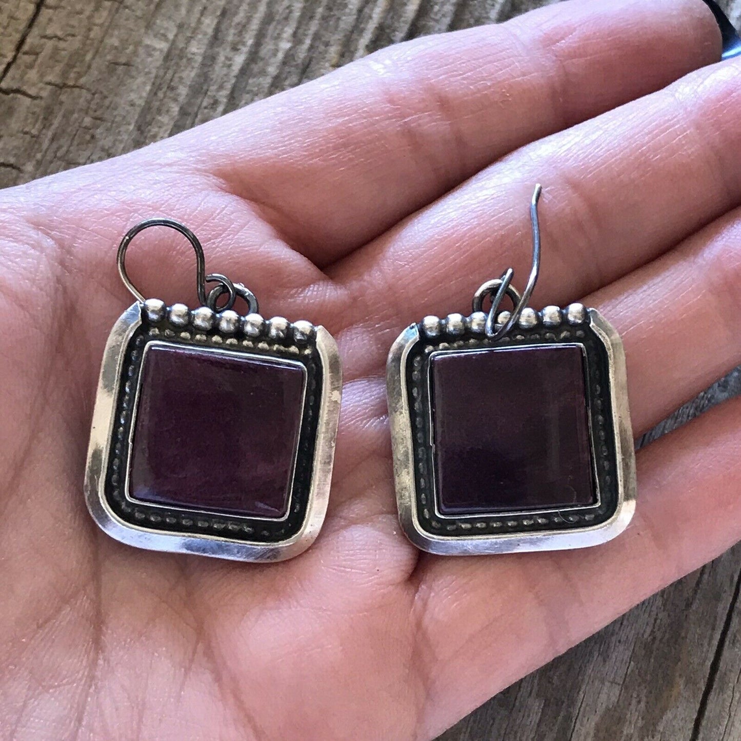 Navajo Sterling Silver  Purple Spiny Oyster Dangle Earrings