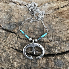 Load image into Gallery viewer, Navajo Turquoise Stone &amp; Sterling Silver Naja Necklace