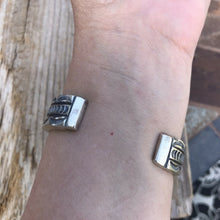 Load image into Gallery viewer, Navajo Kingman Turquoise &amp; Sterling Silver Cuff Signed By Artist S. Tso