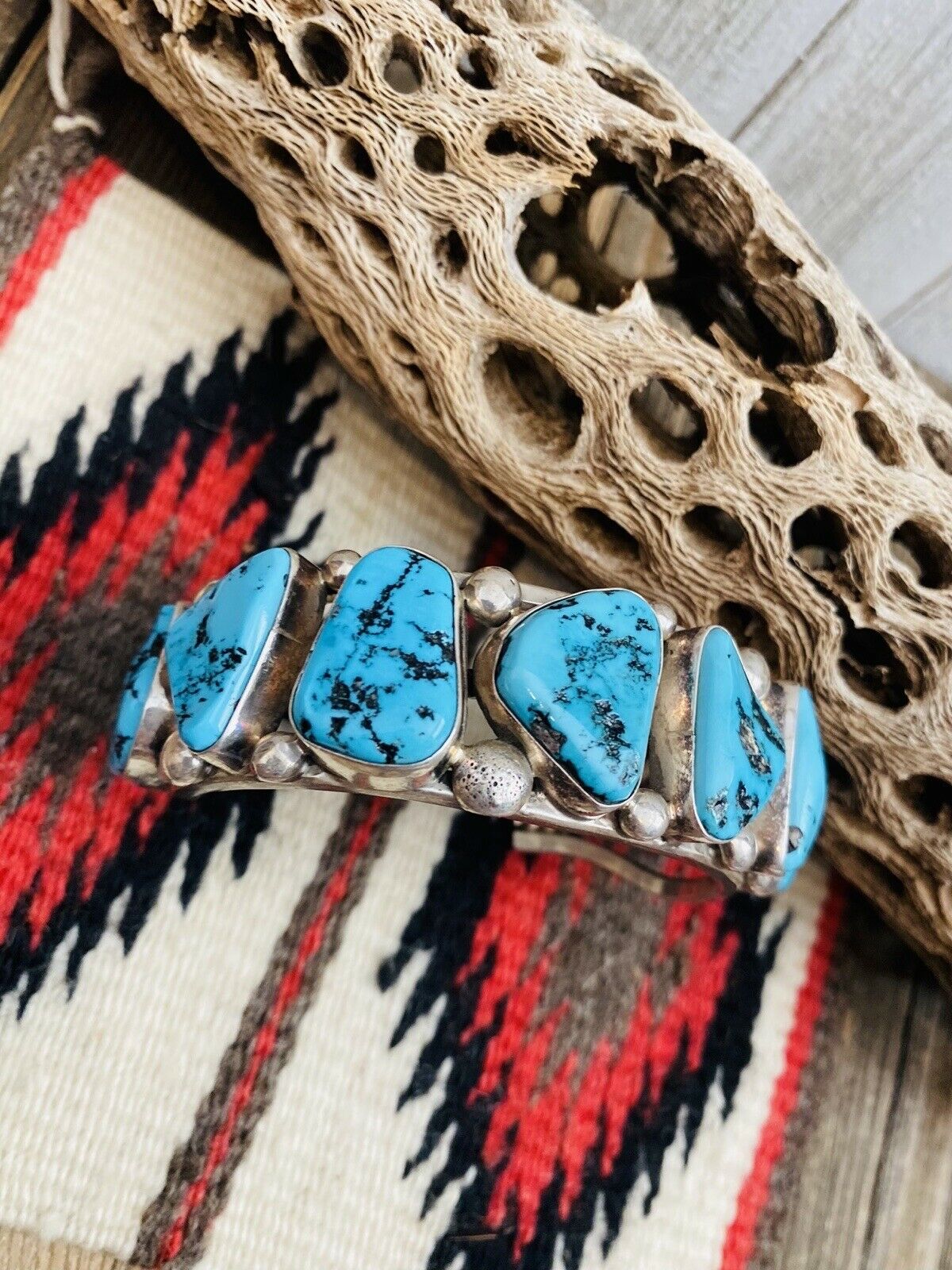 Navajo Old Pawn Vintage Kingman Turquoise & Sterling Silver Cuff Bracelet