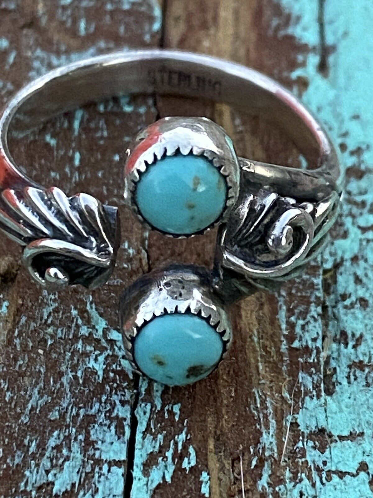 Navajo Two Turquoise  Stone & Sterling Silver Leaf Ring Size 8