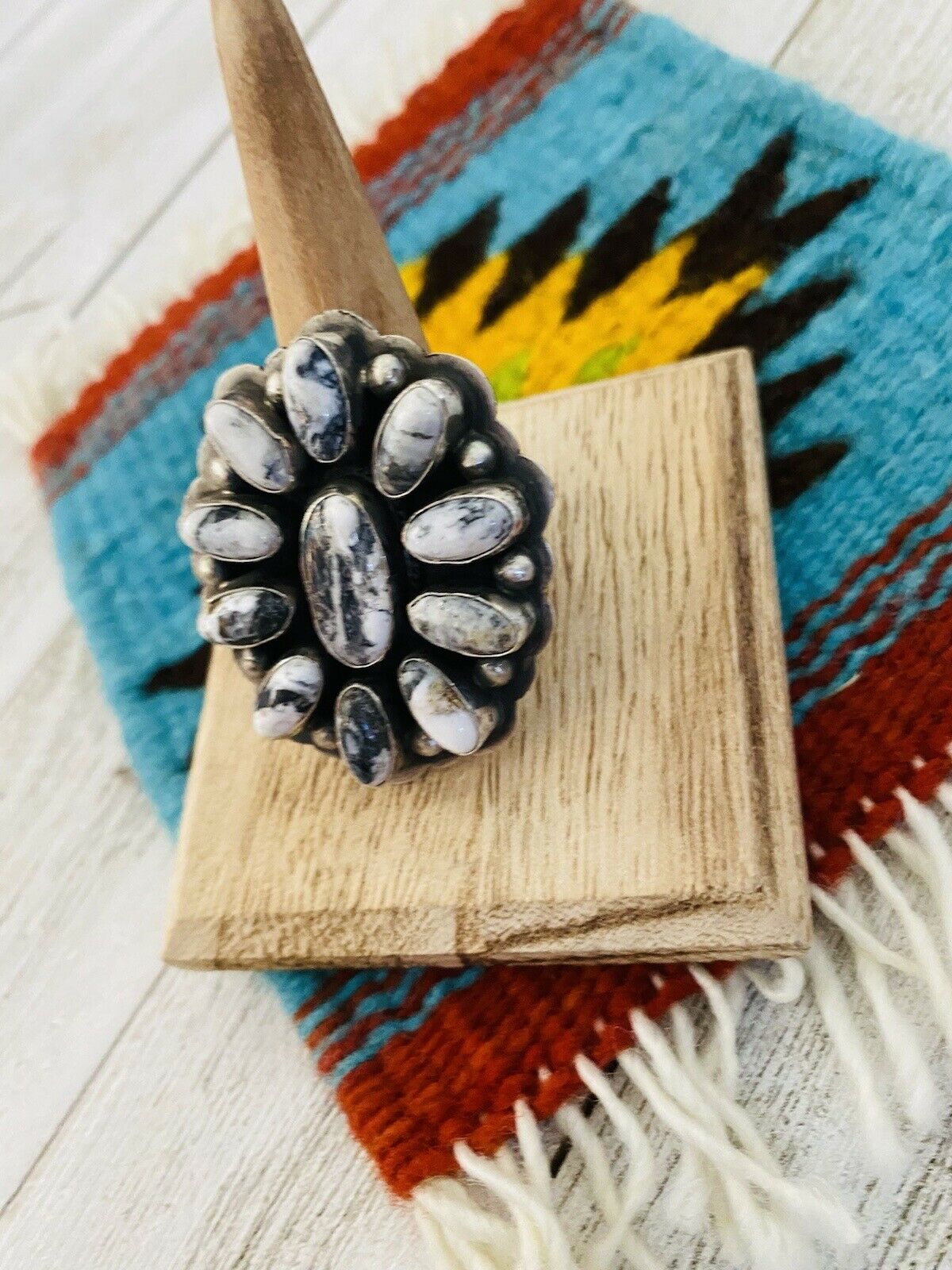 Navajo Sterling Silver And White Buffalo Cluster Ring Size 10