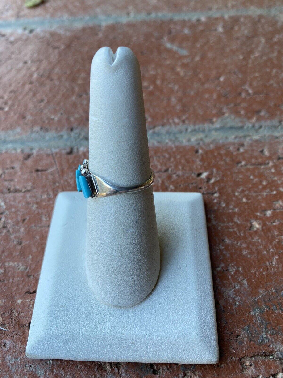 Zuni Sterling Silver & Turquoise 5 Stone Needlepoint Ring we