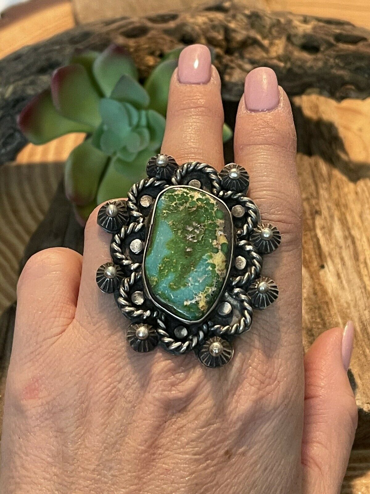 Stunning Navajo Natural Royston Turquoise & Sterling Ring Size 7.