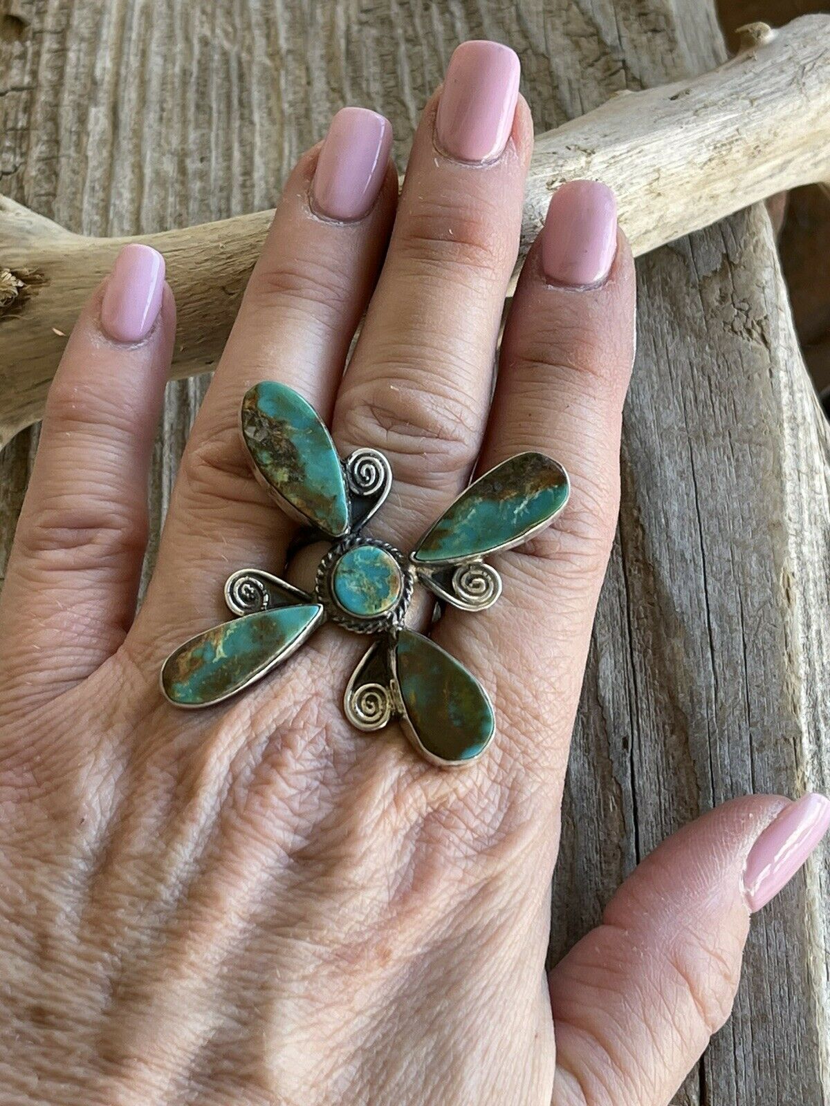 Sterling Silver & Royston Turquoise Scroll Petal Ring Size 8. Signed