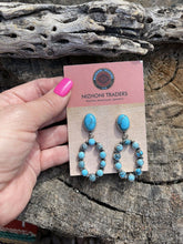 Load image into Gallery viewer, Navajo Turquoise Sterling Silver Cluster Oval Dangle Earrings