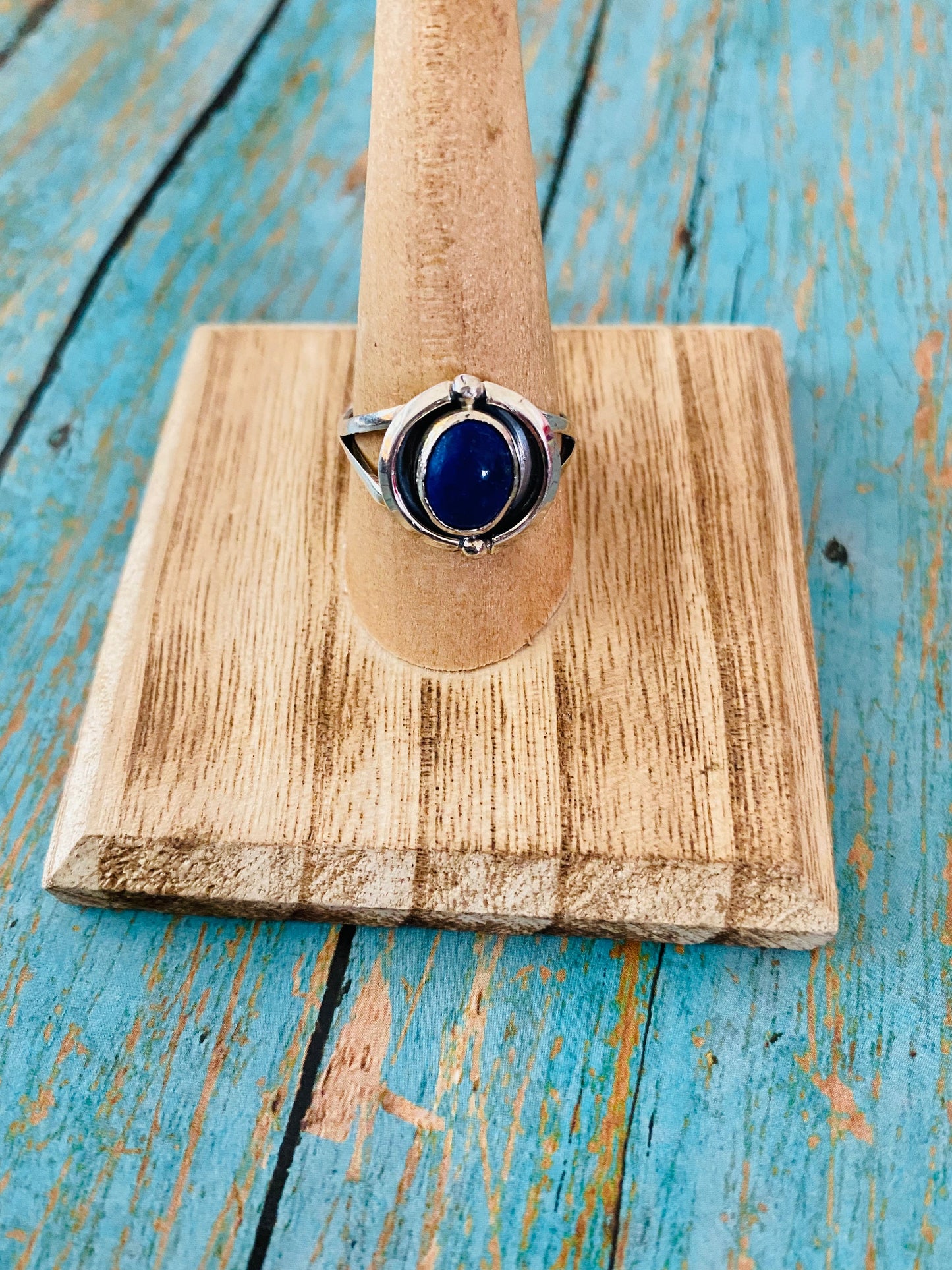 Navajo Sterling Silver & Lapis Ring Size 8.75