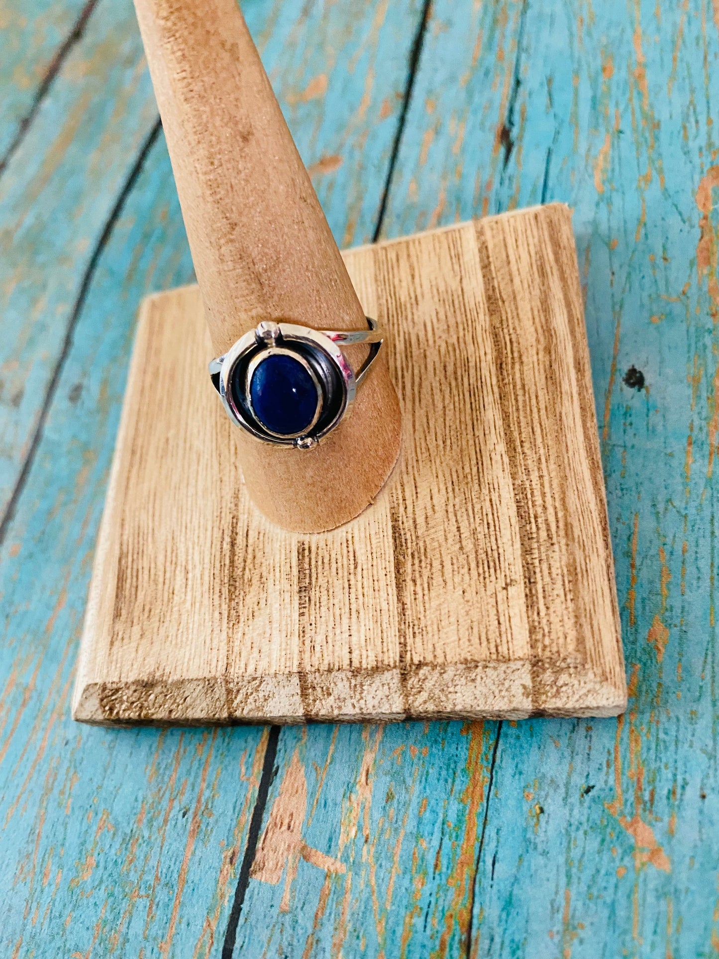 Navajo Sterling Silver & Lapis Ring Size 8.75