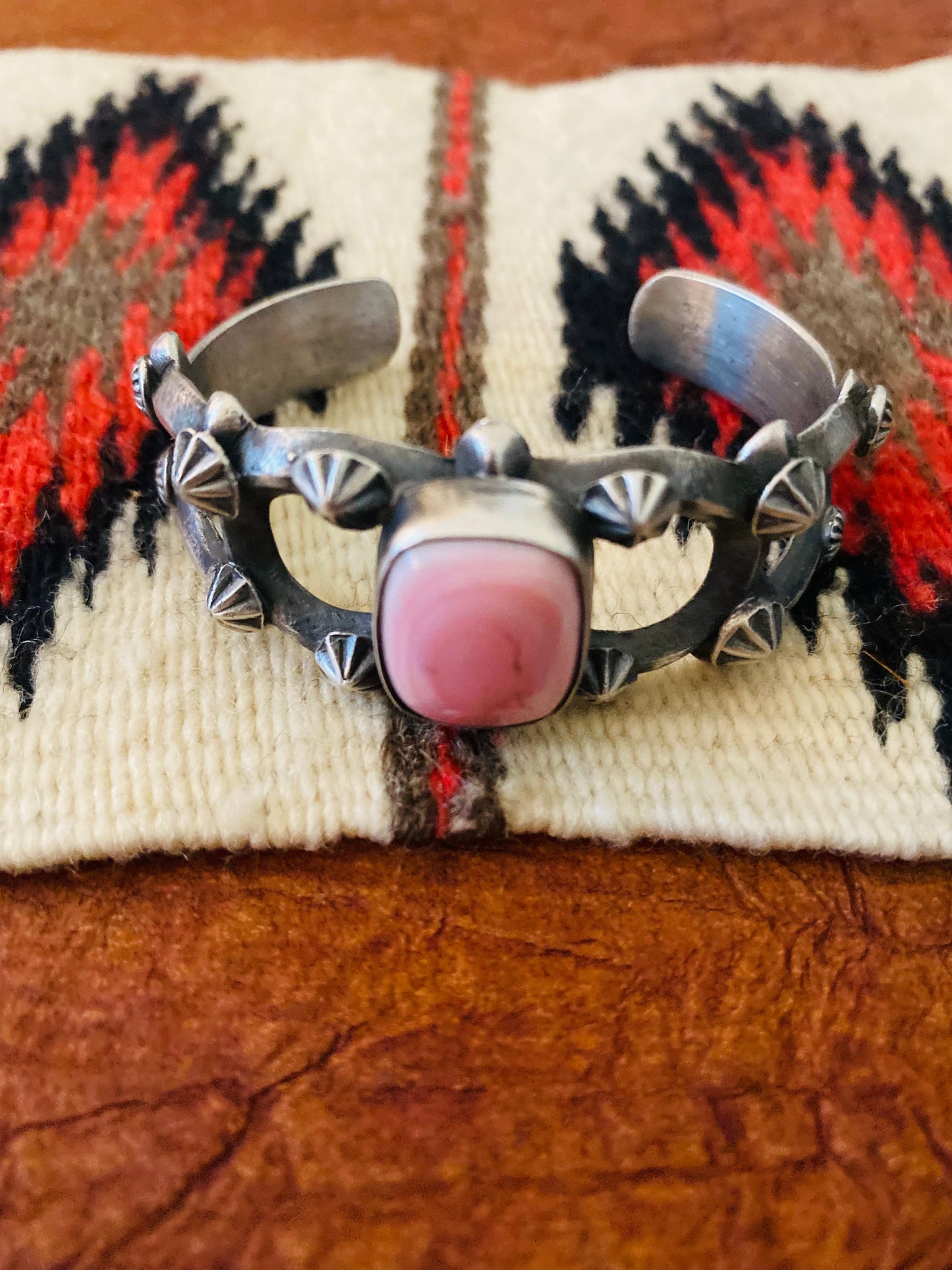 Navajo Queen Pink Conch Shell & Sterling Silver Cuff Bracelet By Chimney Butte