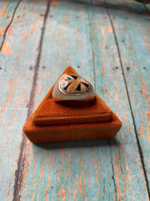 Load image into Gallery viewer, Old Pawn Navajo Sterling Silver, Tiger Eye &amp; Onyx Ring Size 10.5