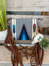 Load image into Gallery viewer, The Dean Saddle Blanket Purse