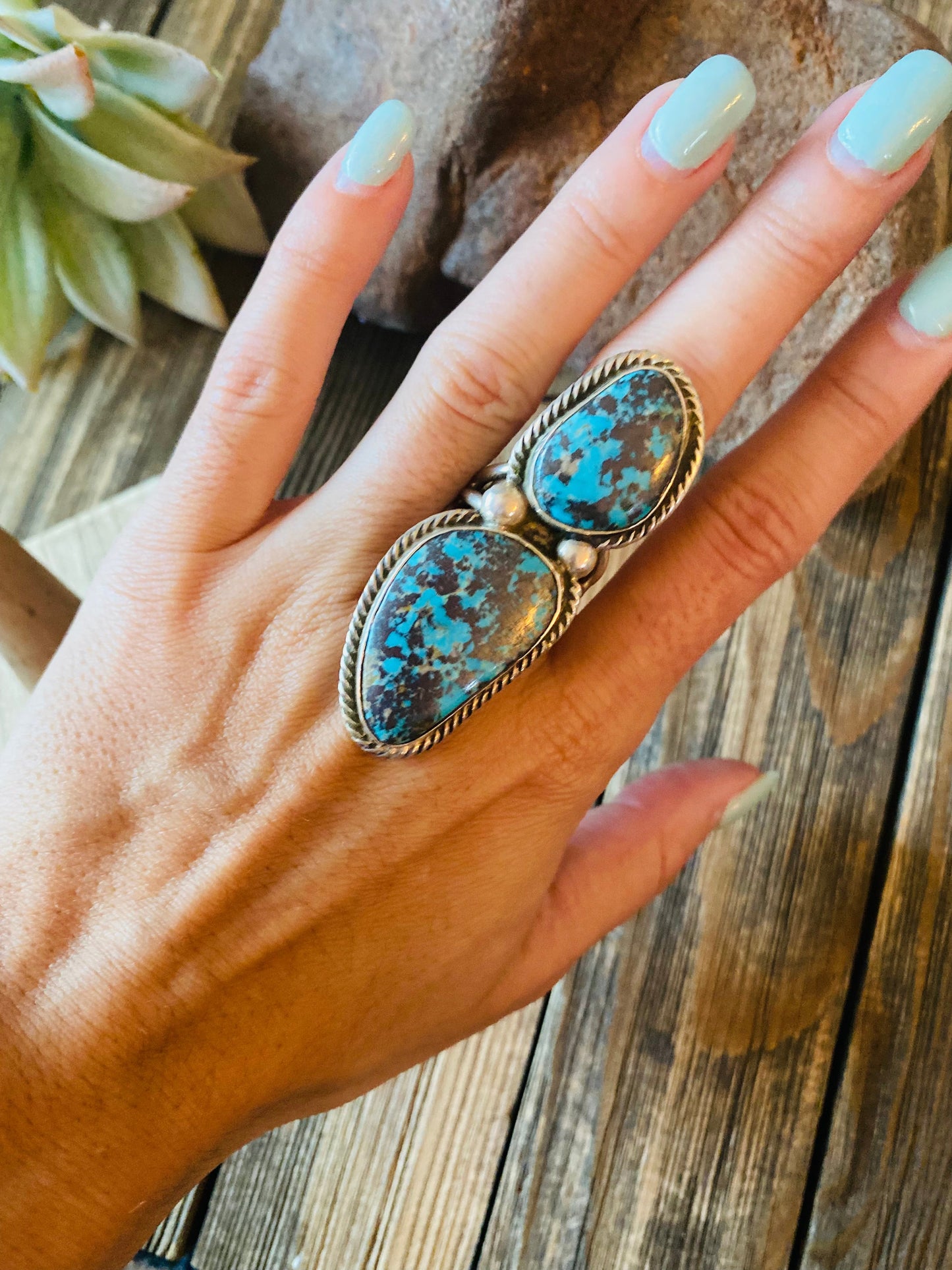 Navajo Kingman Turquoise & Sterling Silver Ring Size 6.5