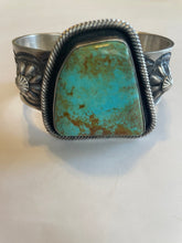 Load image into Gallery viewer, Navajo Royston Turquoise &amp; Sterling Silver Cuff Bracelet Chimney Butte