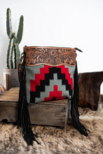 Load image into Gallery viewer, The Maddox Saddle Blanket Purse - Red &amp; Black