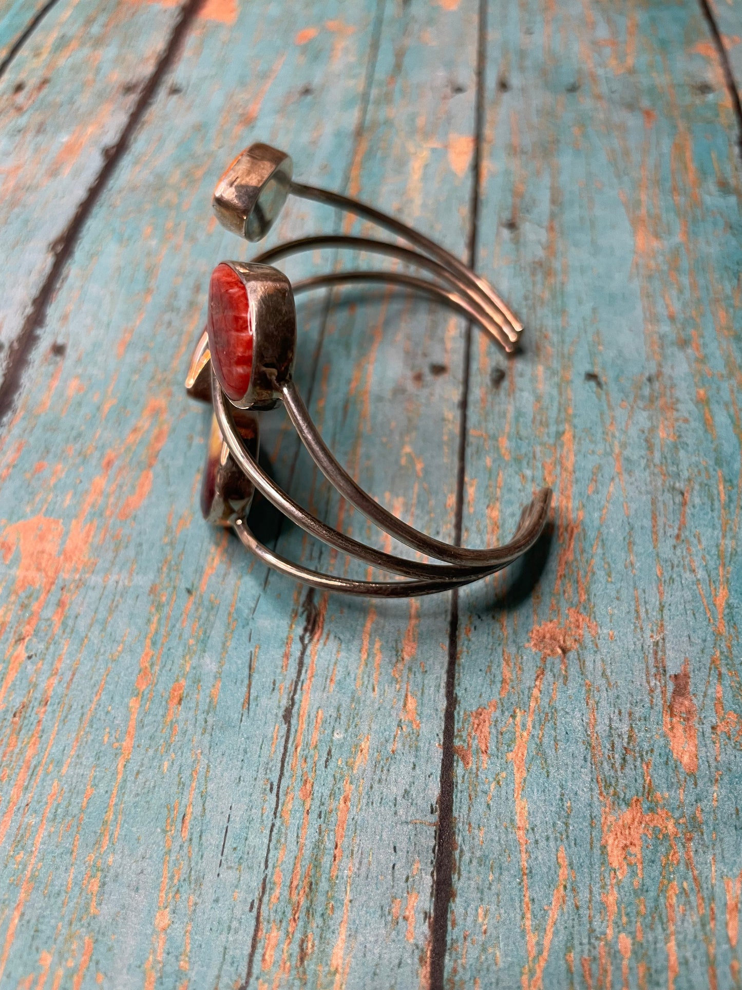 Navajo Beautiful Floating Stone Spiny Sterling Silver Cuff Bracelet By Kee-J