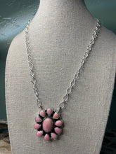 Load image into Gallery viewer, Navajo Queen Pink Conch Shell And Sterling Silver Necklace Signed Sheila