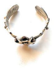 Load image into Gallery viewer, Navajo Sterling Silver Flower Bracelet Cuff