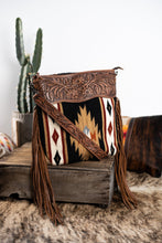 Load image into Gallery viewer, The Maddox Saddle Blanket Purse - Omak