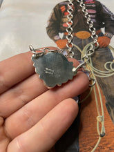 Load image into Gallery viewer, Navajo Queen Pink Conch Shell And Sterling Silver Necklace Signed Sheila