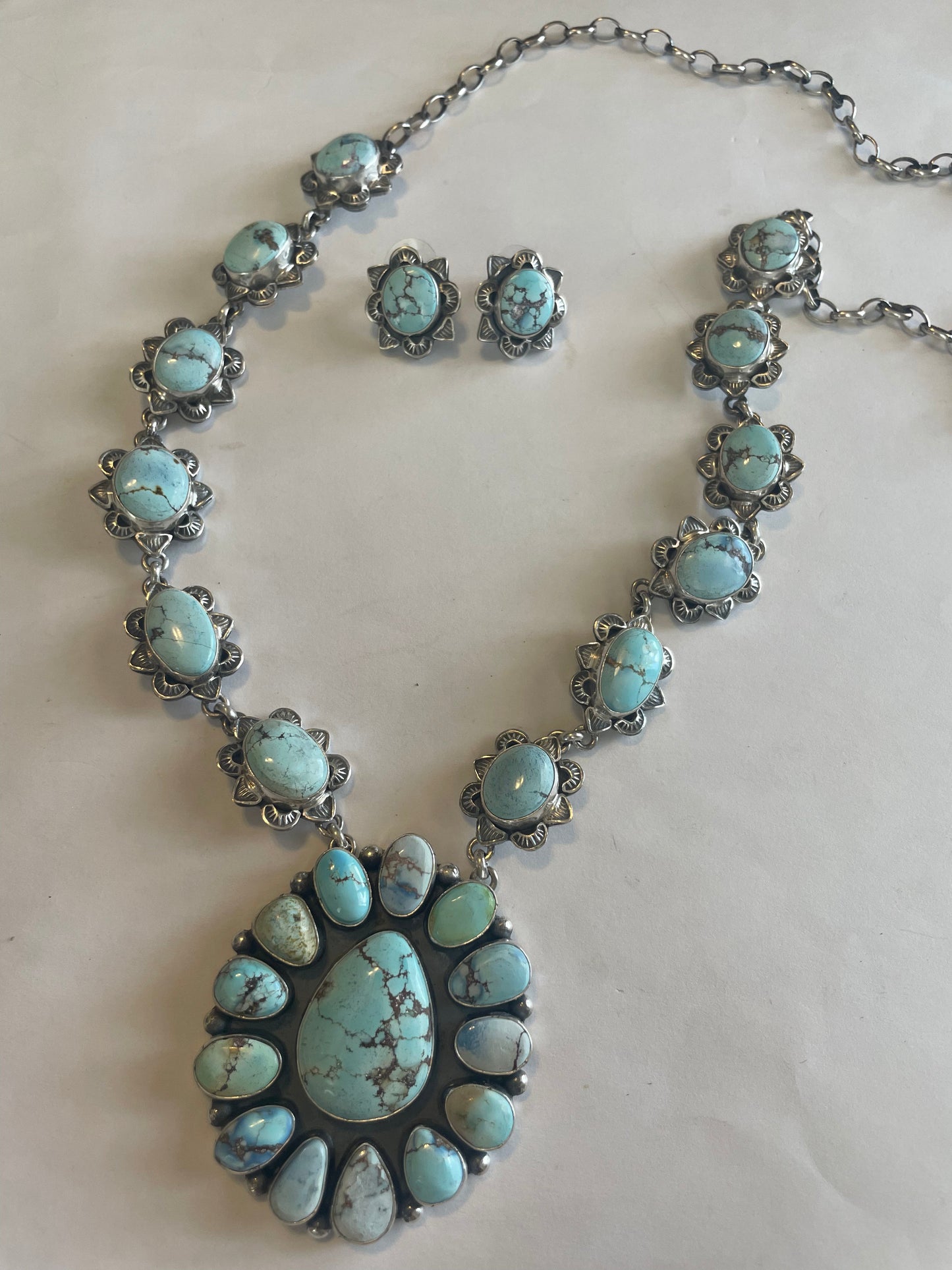 Navajo Golden Hills Turquoise Necklace Set signed LK
