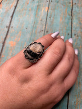 Load image into Gallery viewer, Navajo Sterling Silver And White Buffalo Ring Size 7