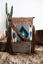 Load image into Gallery viewer, The Maddox Saddle Blanket Purse - Brody
