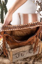 Load image into Gallery viewer, The Pecos Purse - Light Brown