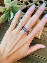 Load image into Gallery viewer, Navajo Sterling Silver &amp; Opal Inlay Ring Size 6.5