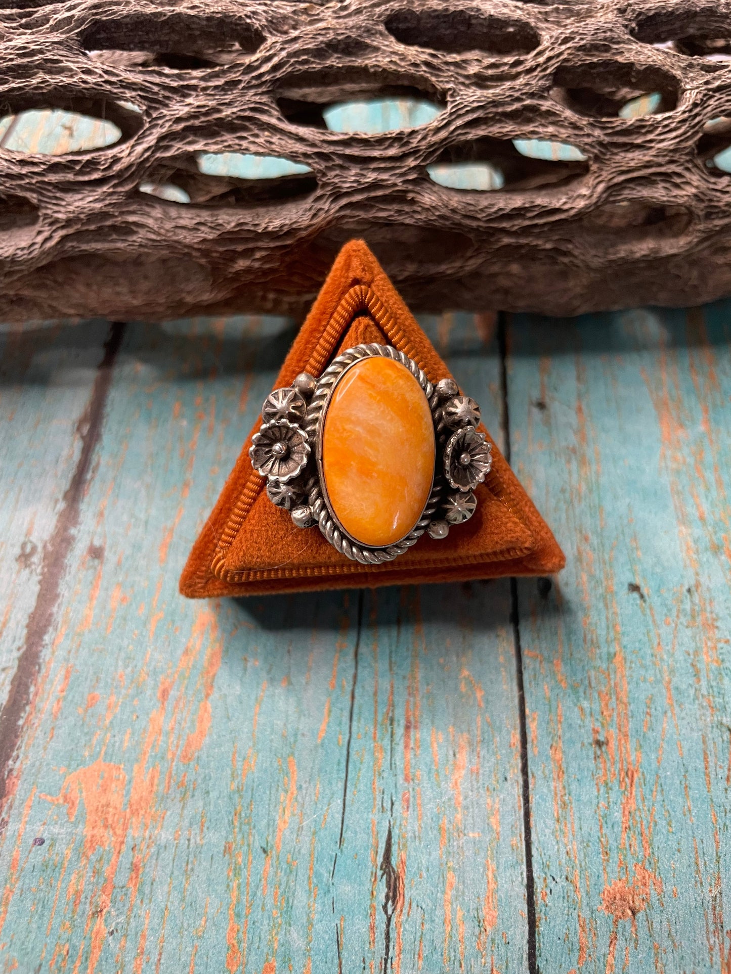 Old Pawn Navajo Sterling Silver & Orange Spiny Ring Size 8.5